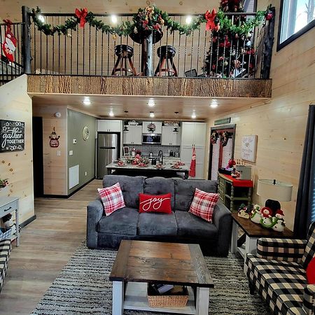 Lil Cabin In The Cove! Mtn Views, Theater, Hot Tub, Games, King Beds, Prime Location! Sevierville Zewnętrze zdjęcie