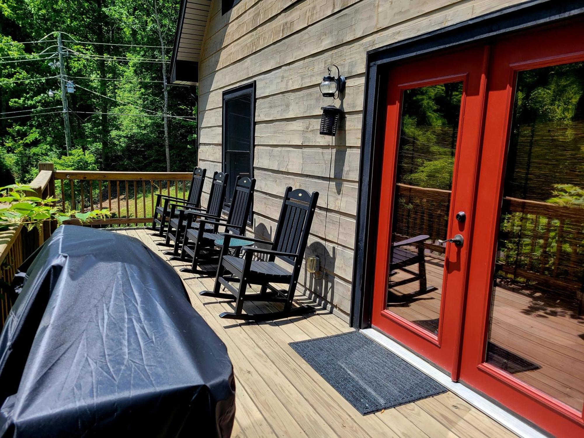 Lil Cabin In The Cove! Mtn Views, Theater, Hot Tub, Games, King Beds, Prime Location! Sevierville Zewnętrze zdjęcie