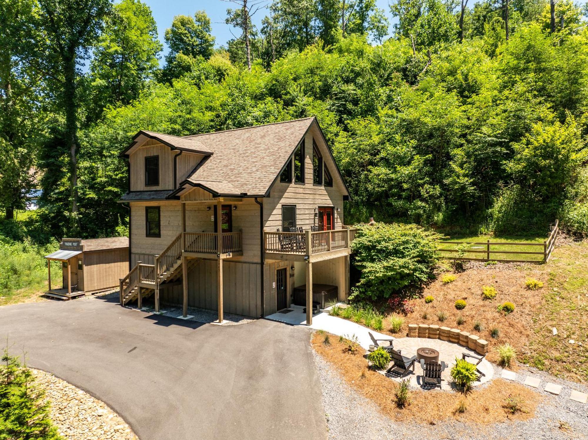Lil Cabin In The Cove! Mtn Views, Theater, Hot Tub, Games, King Beds, Prime Location! Sevierville Zewnętrze zdjęcie