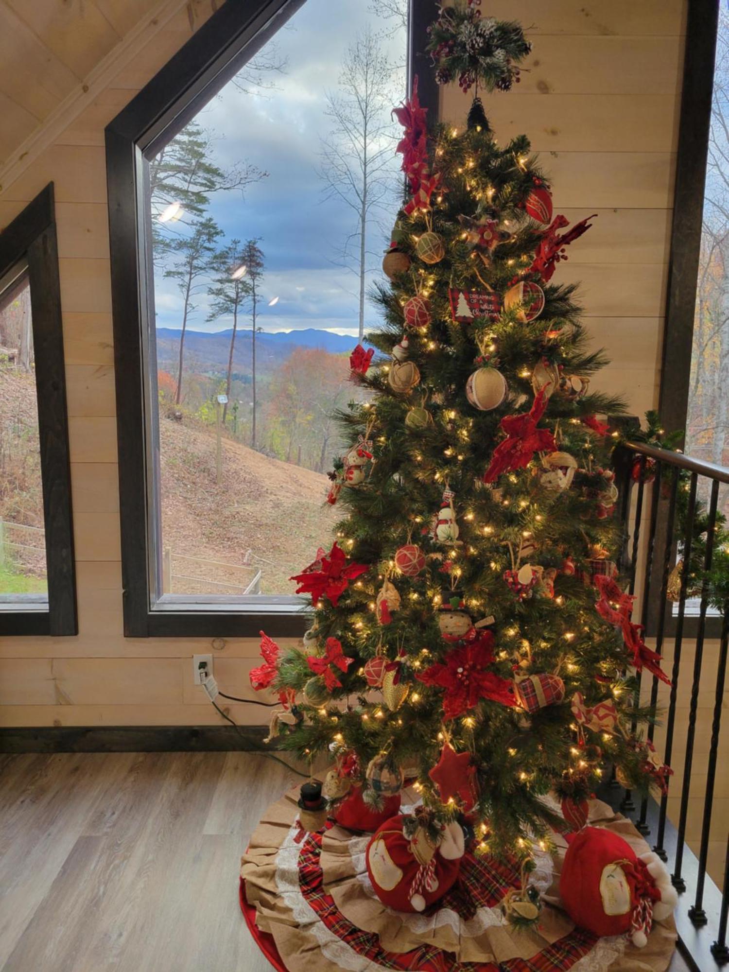 Lil Cabin In The Cove! Mtn Views, Theater, Hot Tub, Games, King Beds, Prime Location! Sevierville Zewnętrze zdjęcie